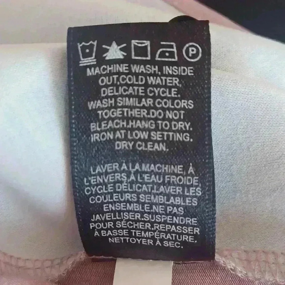 RW&CO Women's Large Elegant Collared with Embroidered Detail - Picture 8 of 8